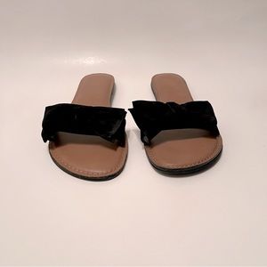 Time and Tru Black Bow Tie Sandals, Size 8